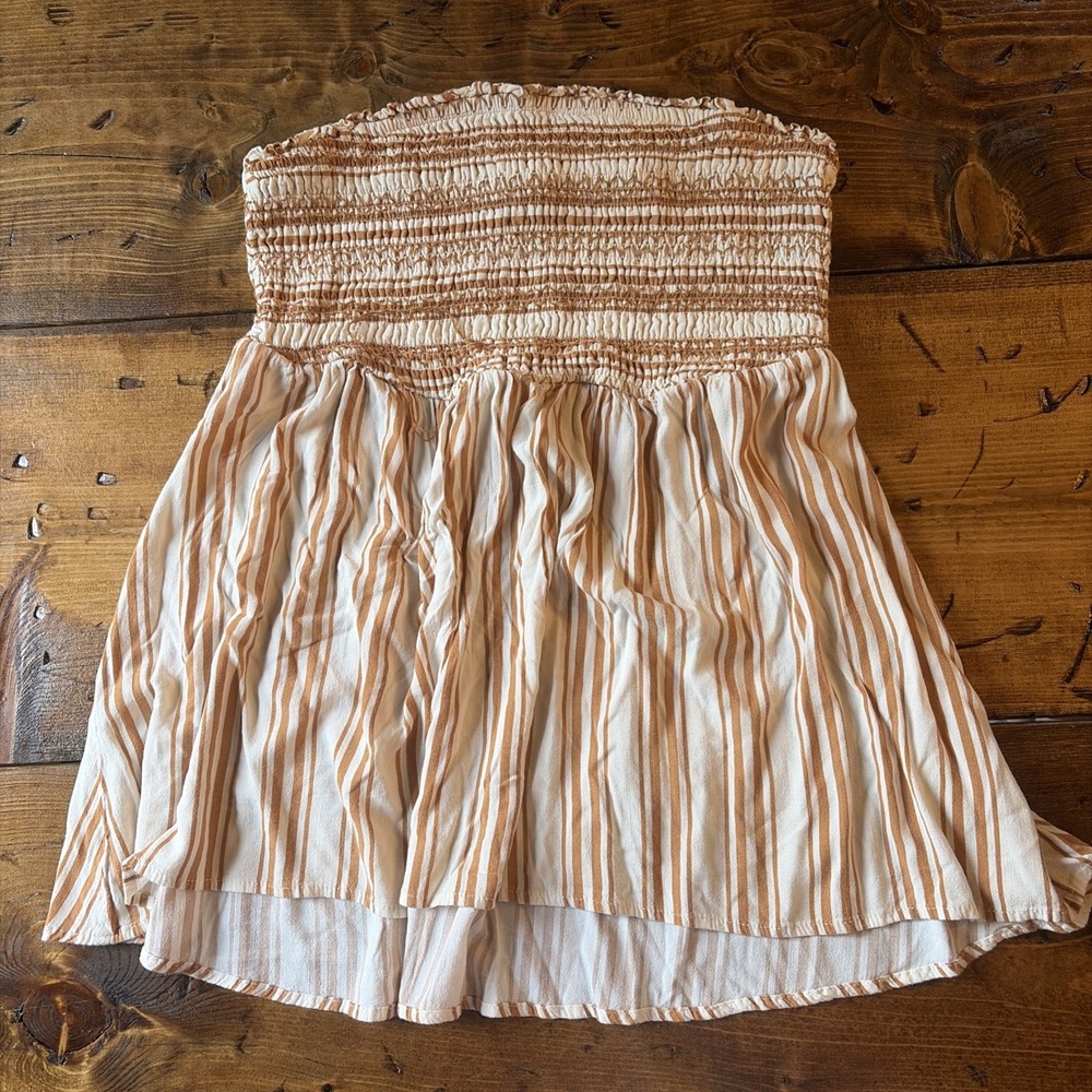 Torrid Size 2 Smocked Babydoll Strapless Tank Top 2x 18/20 Boho Coastal Stripe